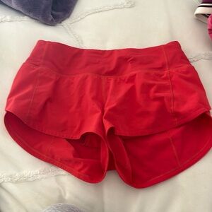 Lululemon Speed Up Shorts Low rise 2.5